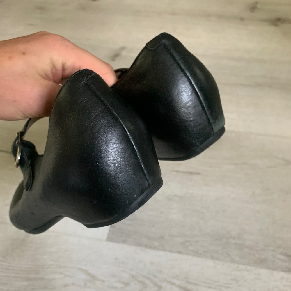 Dansko Black Leather Mary Jane Flats Buckle Strap Shoes 40 - Picture 7 of 9